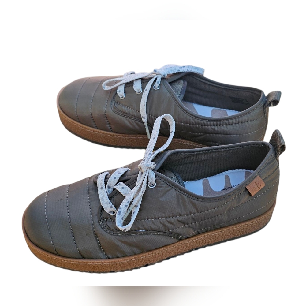 Cool Planet by Steve Madden Shoes Sneakers Chunky Sole & Puffer Recycled Fabric - Picture 4 of 12